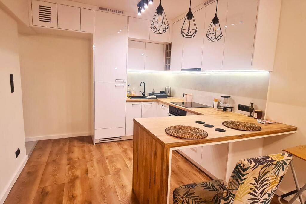 Modern 2 Bedroom Apartment/Kazimierz/Paulinska St. Krakow Exterior photo