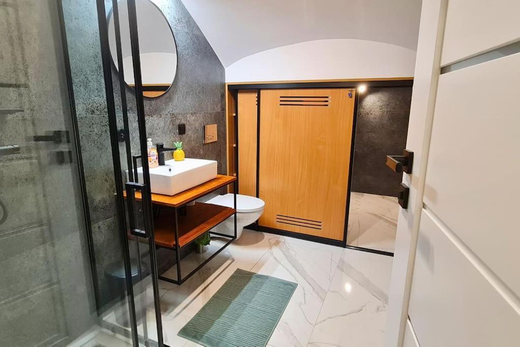 Modern 2 Bedroom Apartment/Kazimierz/Paulinska St. Krakow Exterior photo